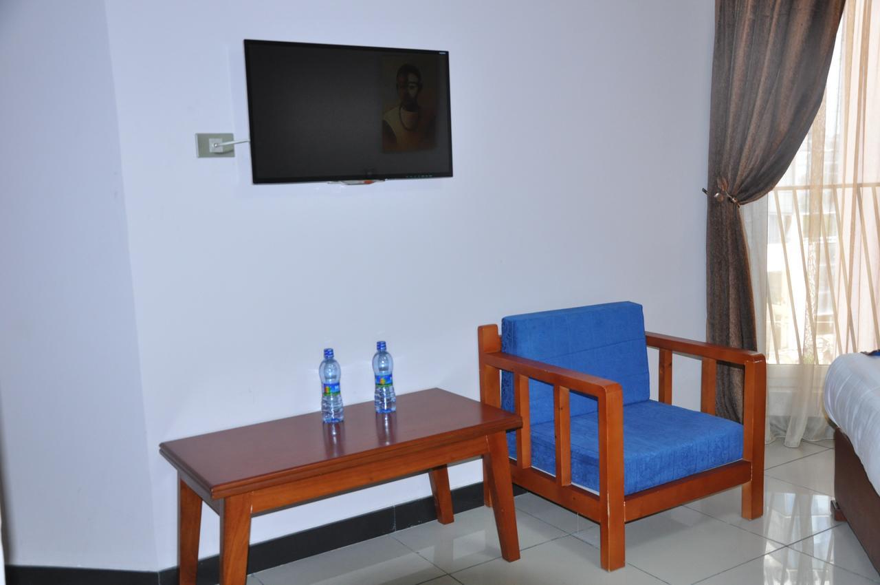 Kersay Hotel Addis Ababa Bagian luar foto