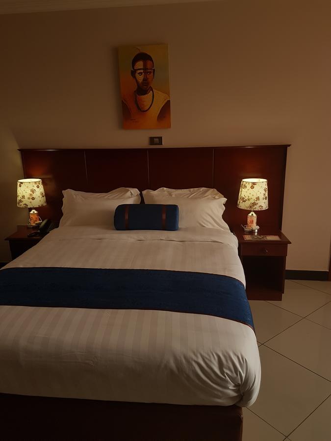 Kersay Hotel Addis Ababa Bagian luar foto